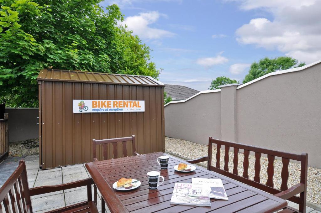 Amber Lodge Budget Accommodation Galway Bagian luar foto