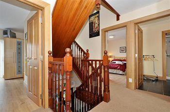 Amber Lodge Budget Accommodation Galway Bagian luar foto