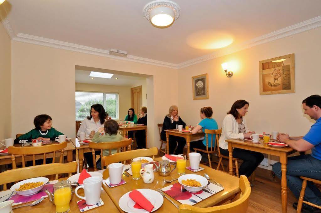 Amber Lodge Budget Accommodation Galway Bagian luar foto