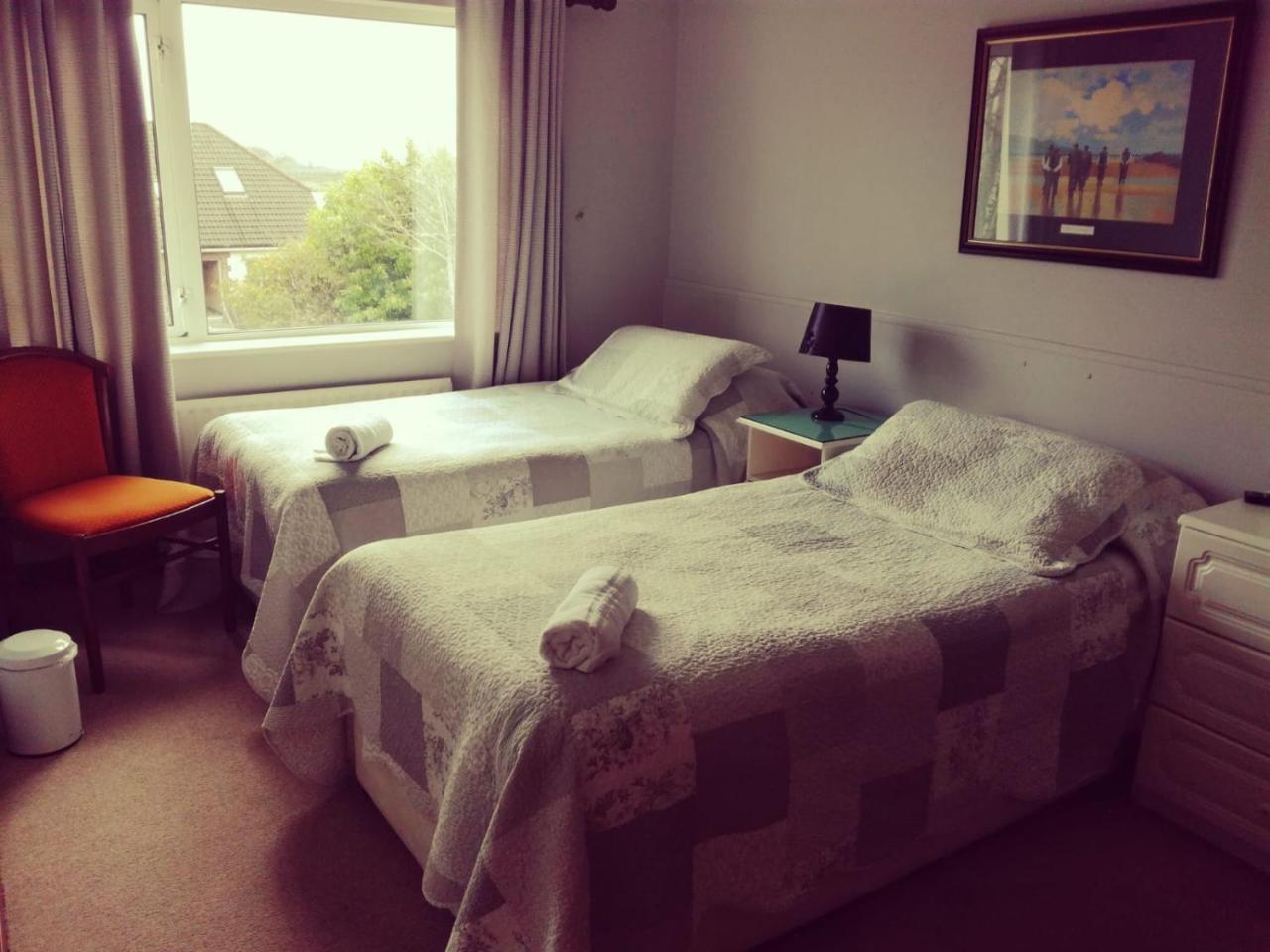 Amber Lodge Budget Accommodation Galway Bagian luar foto